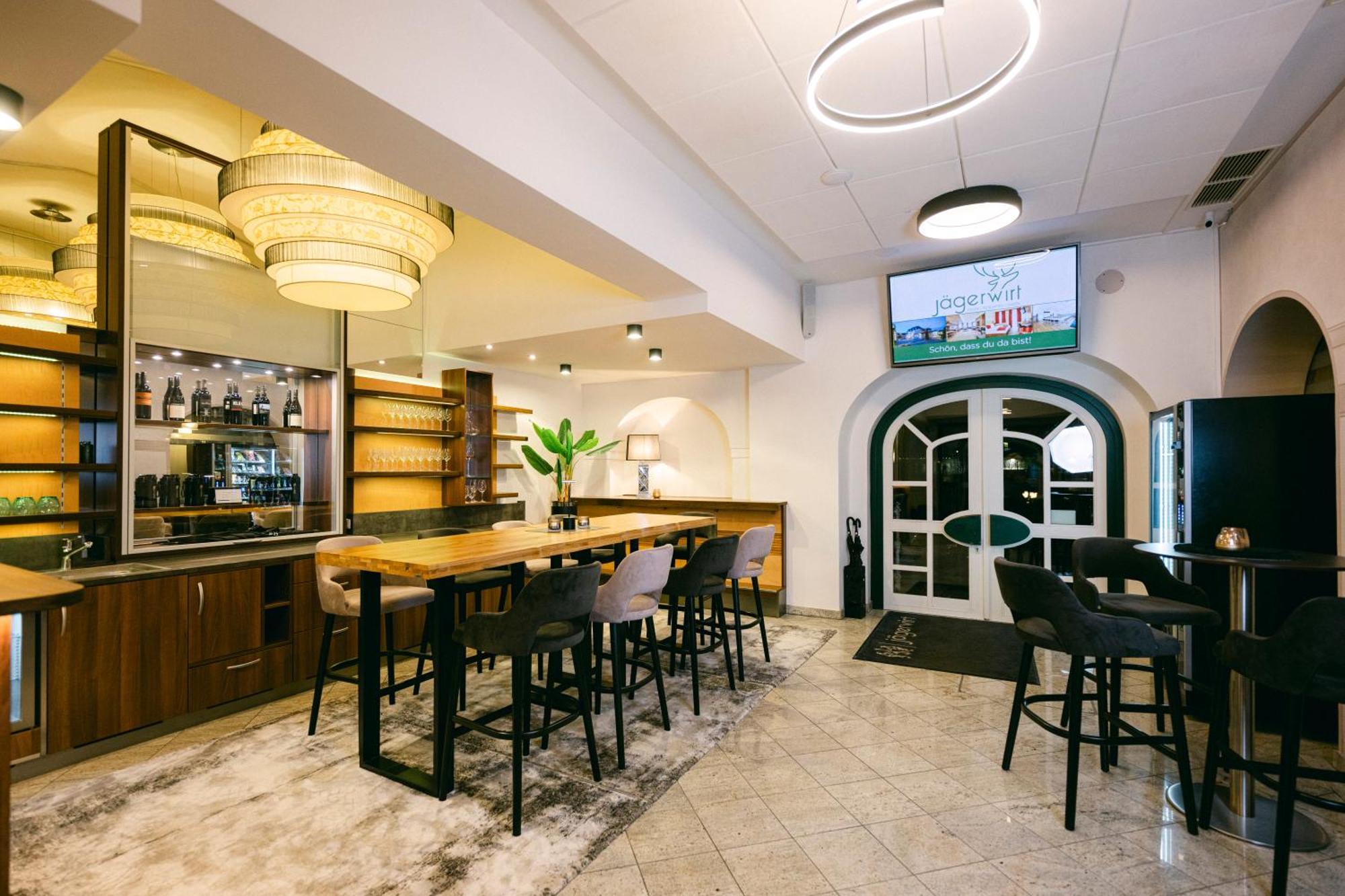 סטראסוואלכן Gasthof Hotel Jaegerwirt מראה חיצוני תמונה